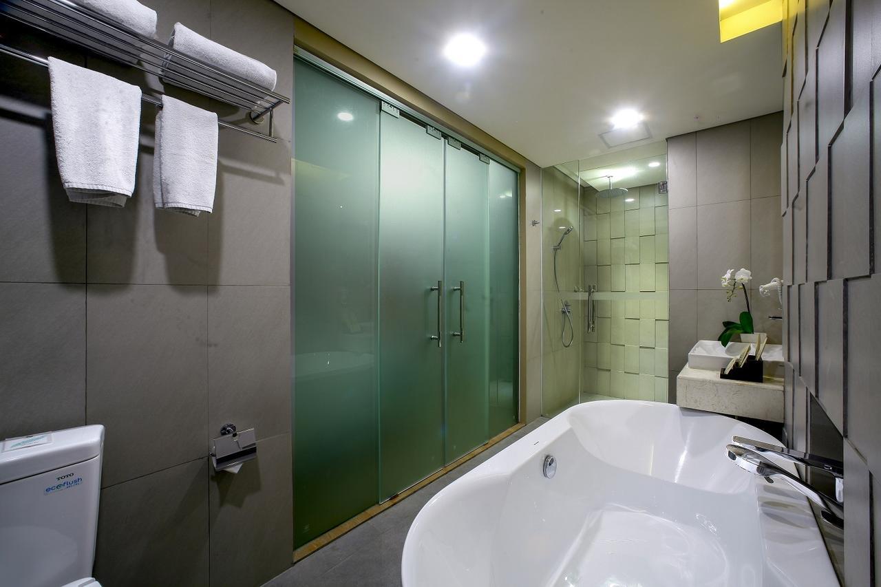 Bedrock Kuta Hotel